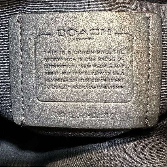 SOLD🌹Coach Teri Hobo • LIMITED EDITION Pebbled Leather WINTER GREEN Shoulder Bag - Picture 9 of 15